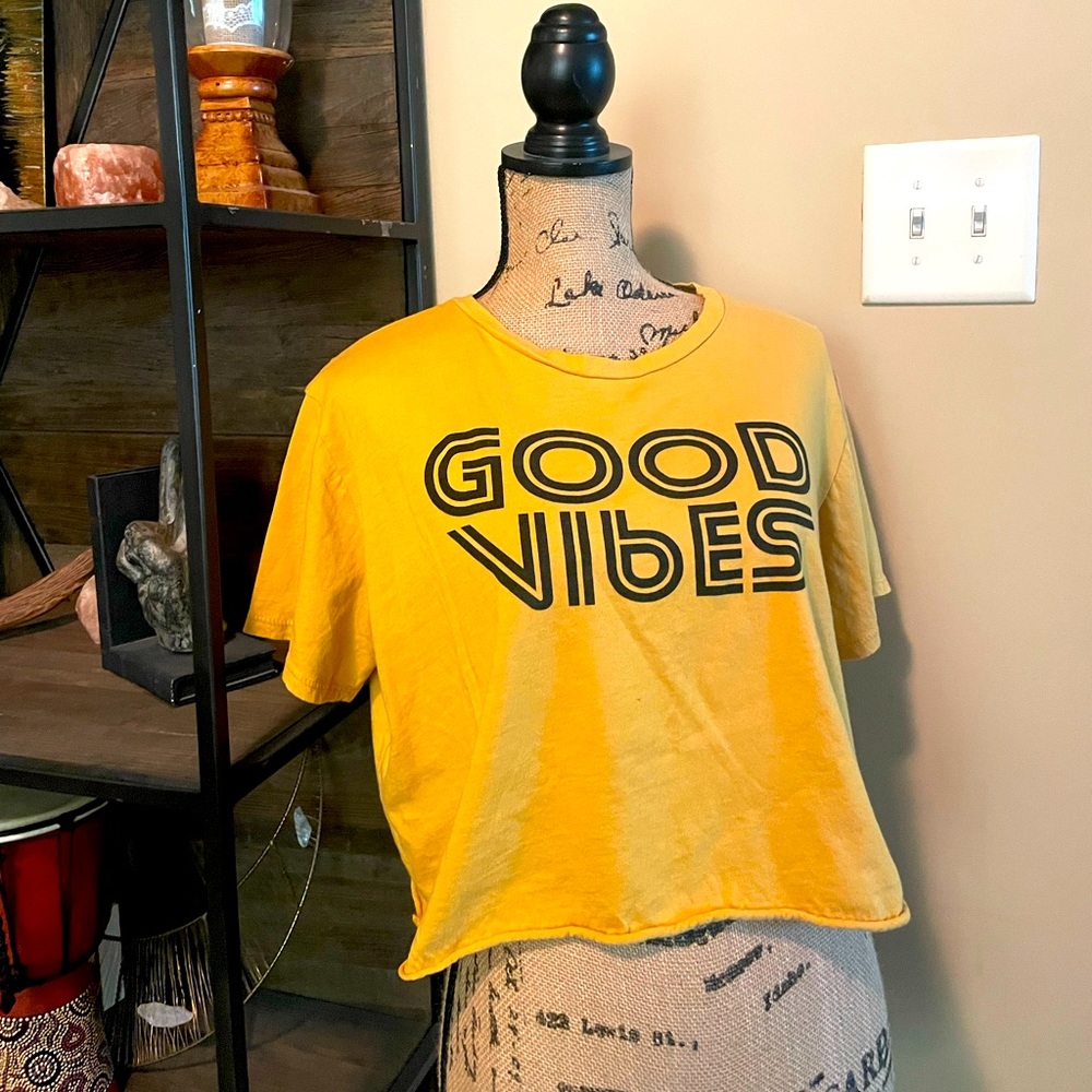 Crop Top Tee